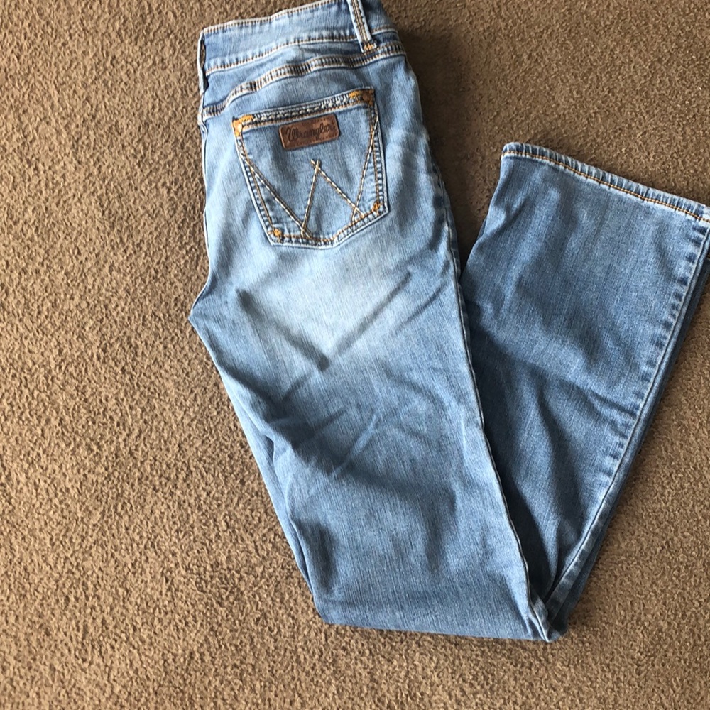 Women’s wrangler jeans